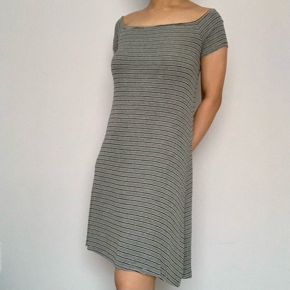 90s Summer Sporty Casual Y2K Stretch Stripe Cap Sleeves Skater Dress in Grey (M) - Picture 4 of 5